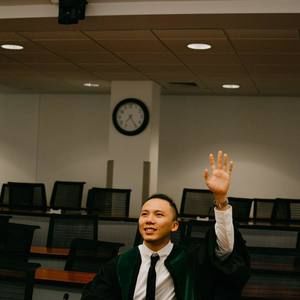 Meet your Posher, Thien